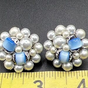 Vintage 1950’s Japan Cluster Bead Earrings